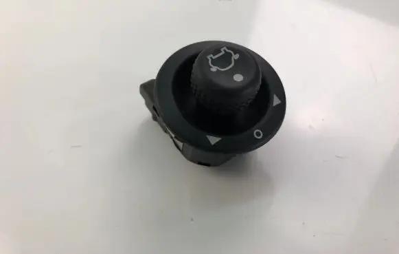 Ford Mondeo Mk III Wing mirror switch 93BG17B676BB
