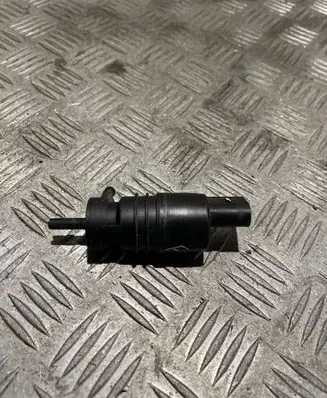 BMW 5 F10 F11 Windscreen/windshield washer pump 6934160
