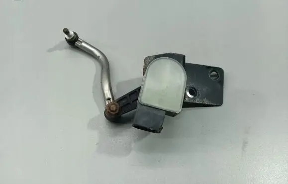 Jeep Grand Cherokee Air suspension front height level sensor 68164092AB