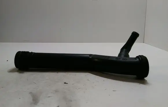 Seat Ibiza III (6L) Engine coolant pipe/hose 03E121065A