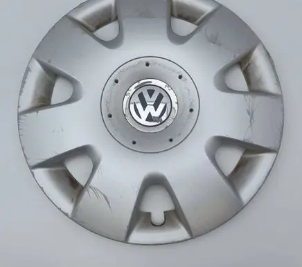 Volkswagen Polo IV 9N3 R15 wheel hub/cap/trim 6Q0601147P