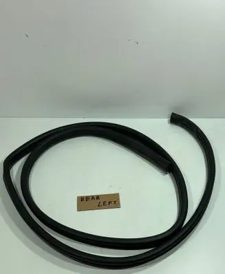 Hyundai i20 (PB PBT) Rubber seal rear door