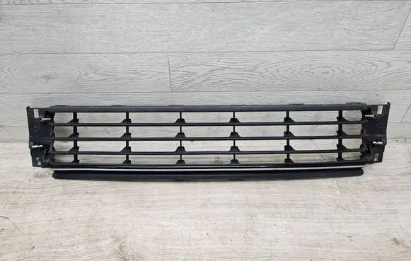Volkswagen Polo V 6R Front bumper lower grill 6C0853677D