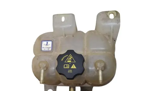 Chrysler Pacifica Coolant expansion tank/reservoir 68217323AA 62541BCAV1