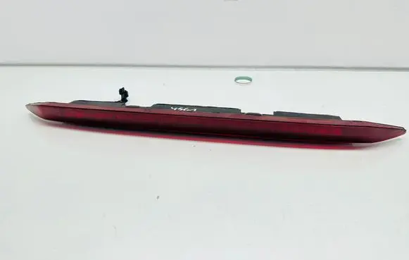Volvo V90 Cross Country Third/center stoplight 32228419