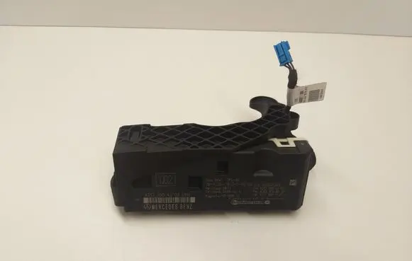 Mercedes-Benz E W212 Tailgate/trunk control unit/module A2129004203 A2048706526 A2129021102