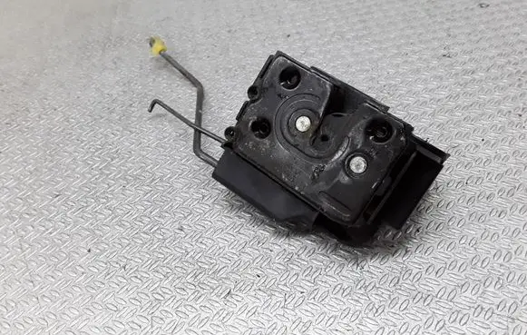 Hyundai Getz Front door lock