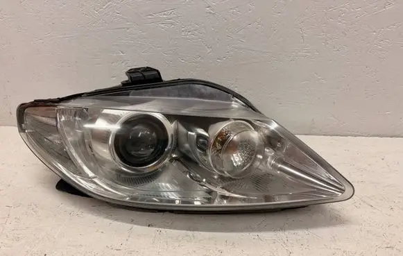 Seat Exeo (3R) Headlight/headlamp EXEOXENONSKR