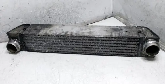 BMW 5 E60 E61 Intercooler radiator 1751779582301 F6438000