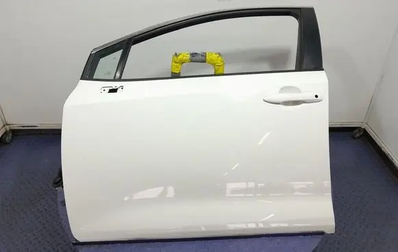 Toyota Corolla E10 Front door 