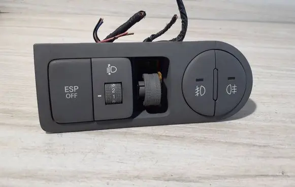 Hyundai H-1, Starex, Satellite Headlight level height control switch 93310-4H950