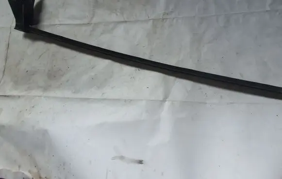 Mercedes-Benz SL R230 Front door glass trim molding A2307200224 2307200224