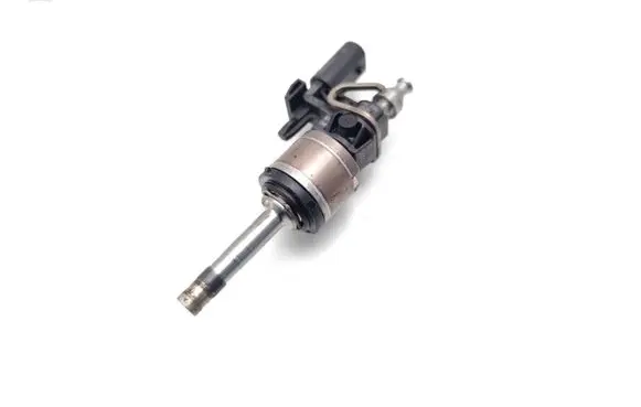 Skoda Kamiq Fuel injector 05C036E