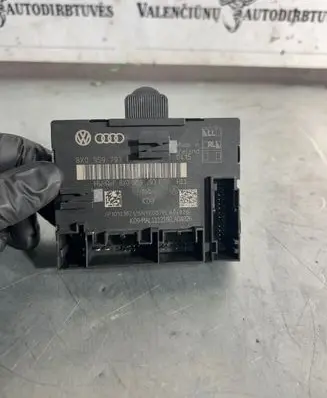 Audi A1 Door control unit/module 8X0959793F