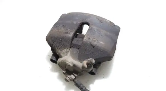 Volkswagen Jetta VI Front brake caliper
