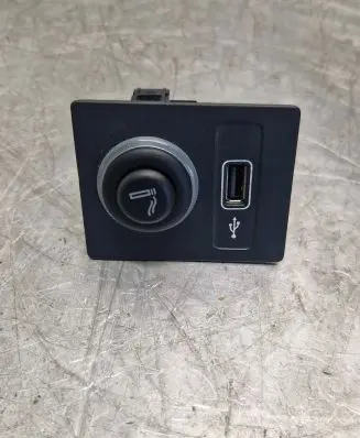 Skoda Superb B8 (3V) 12 V Socket (rear) 5Q091934183S