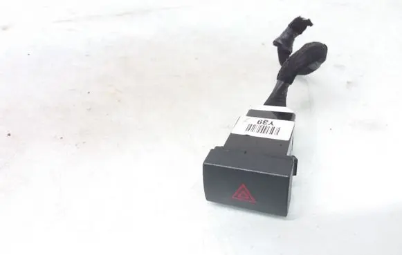 KIA Sorento Hazard light switch