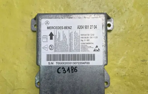 Mercedes-Benz C W204 Airbag control unit/module A2049012704