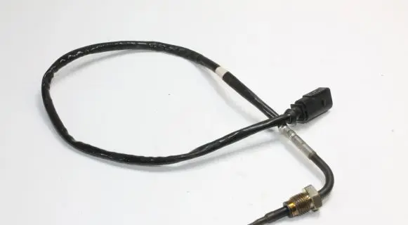 Audi A4 S4 B9 8W Exhaust gas temperature sensor 8W0906088E