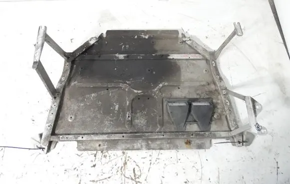 Audi A3 S3 8P Engine splash shield/under tray 8P7825112A 8P7802017C