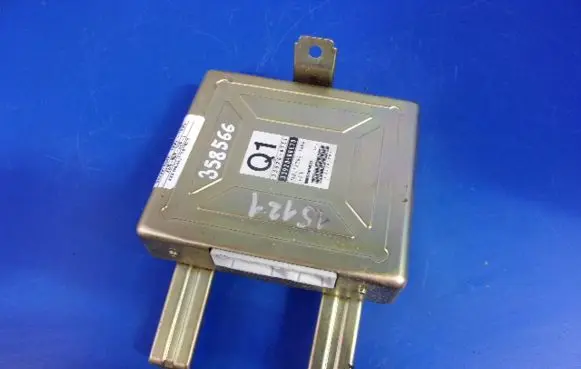 Suzuki Swift Cultus Engine control unit/module ECU 33920-80E70