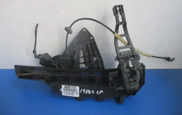 Ford Focus C-MAX Front door lock 3M5A-R21813EP