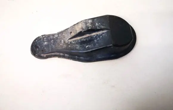 Renault Espace II Headlight/headlamp dust cover