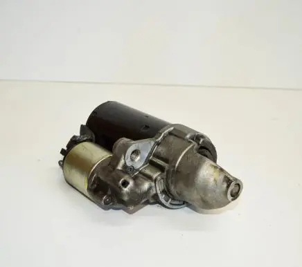 Audi A6 S6 C6 4F Starter motor 0001108405