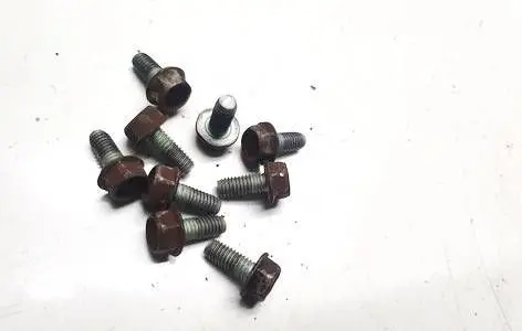 KIA Ceed Nuts/bolts 