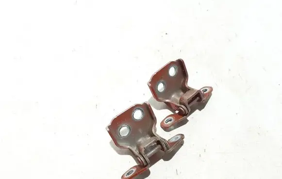 Renault Arkana Front door upper hinge 804003710R