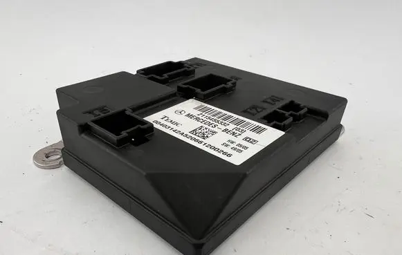 Mercedes-Benz E W211 Comfort/convenience module 2115455332
