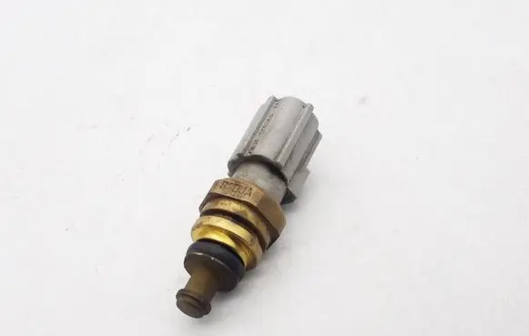 Ford Focus Coolant temperature sensor 7M5112A646AA