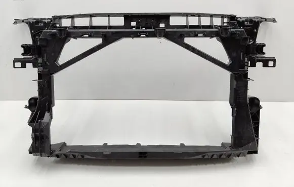 Audi A3 8Y Front piece kit 8Y0805588