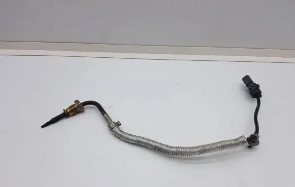 Volvo XC60 Exhaust gas temperature sensor 30668650