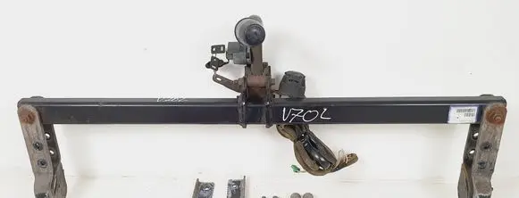 Volvo V70 Tow bar 30763897