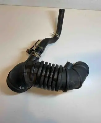 Nissan Qashqai Air intake hose/pipe 1505A237