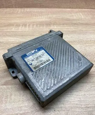 Renault Scenic I Engine control unit/module ECU HOM7700868315 7700105591