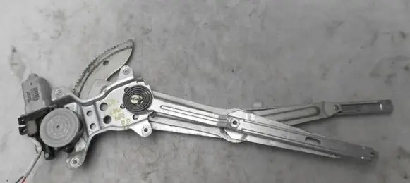 Toyota Land Cruiser (J150) Front door window regulator with motor 60170