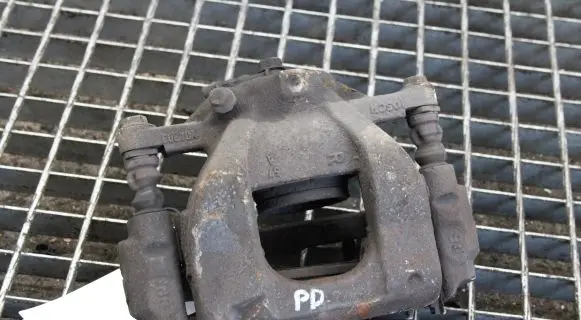 Toyota Verso-S Front brake caliper