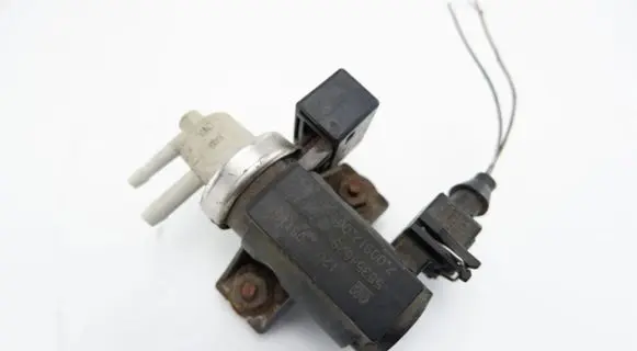 Opel Signum Vacuum valve 