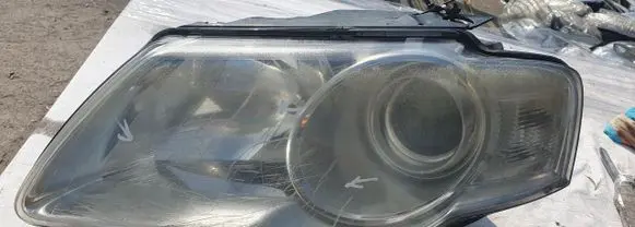 Volkswagen PASSAT B6 Headlight/headlamp 3C0941005Q
