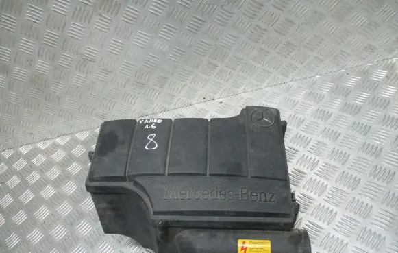 Mercedes-Benz Vaneo W414 Air filter box