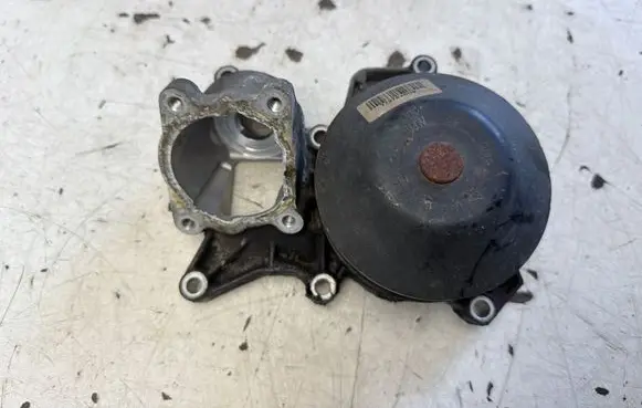 BMW X1 E84 Water pump 779764008