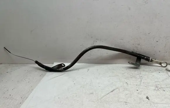 Mitsubishi Pajero Oil level dip stick 