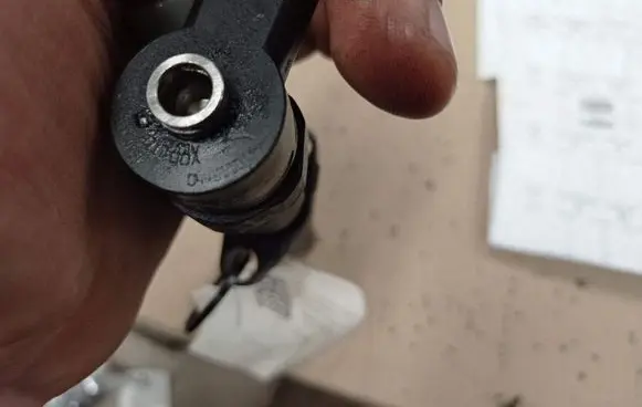 Renault Espace - Grand espace IV Fuel injector 8200084534 0445110084