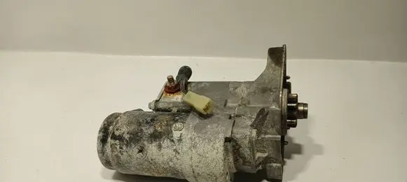 Toyota Land Cruiser (BJ70) Starter motor