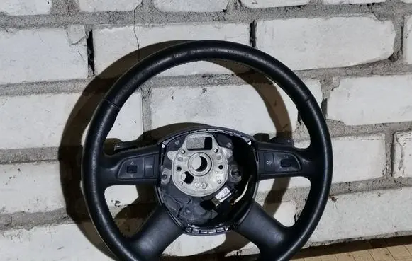 Audi A6 S6 C6 4F Steering wheel