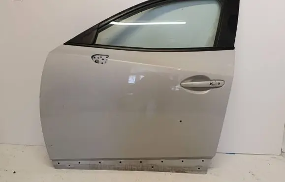 Mazda CX-3 Front door D10E59010
