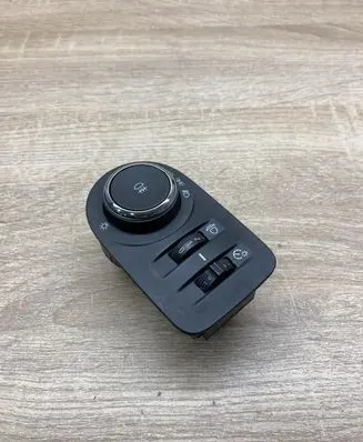 Opel Astra K Light switch 39050759 17016476