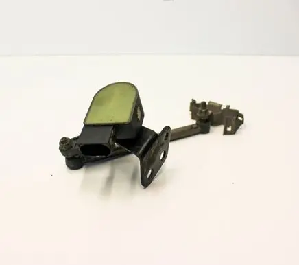 Jaguar XK - XKR Rear air suspension level height sensor 2R8313D036AB